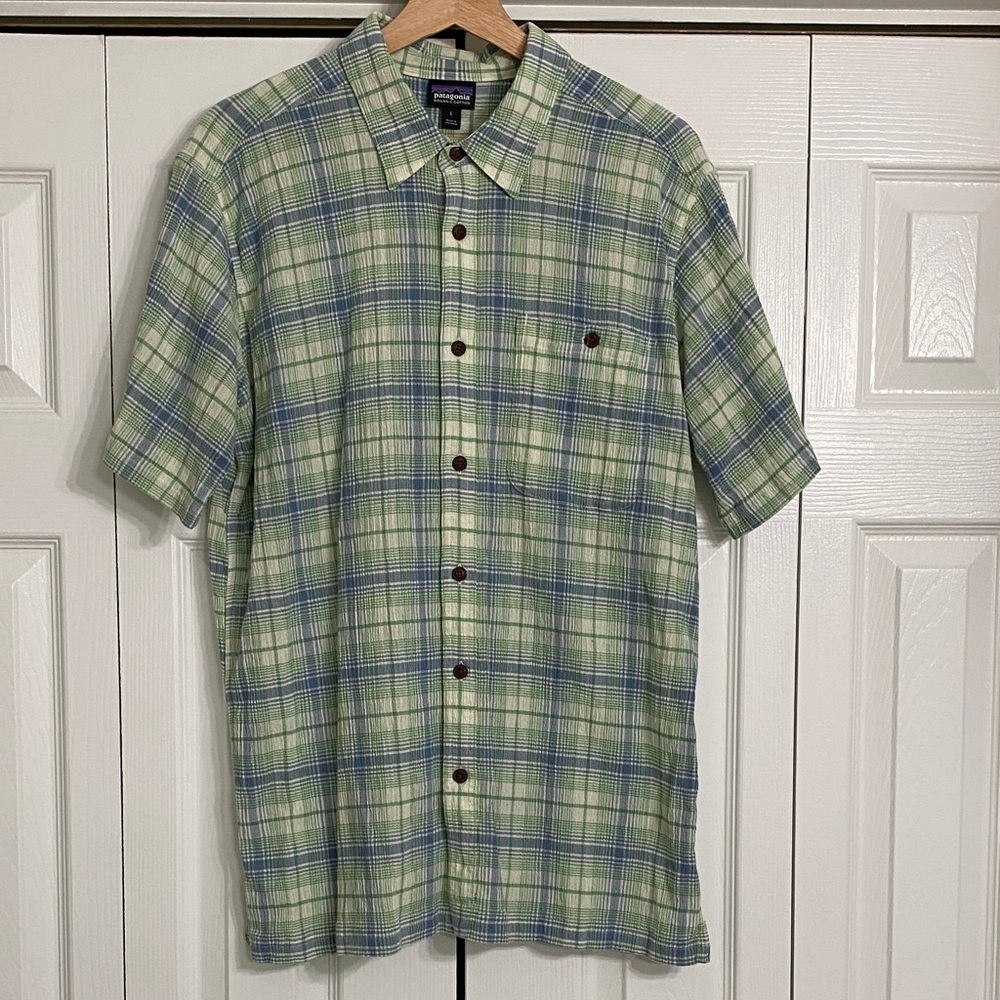 Patagonia Men's Green Plaid Shirt